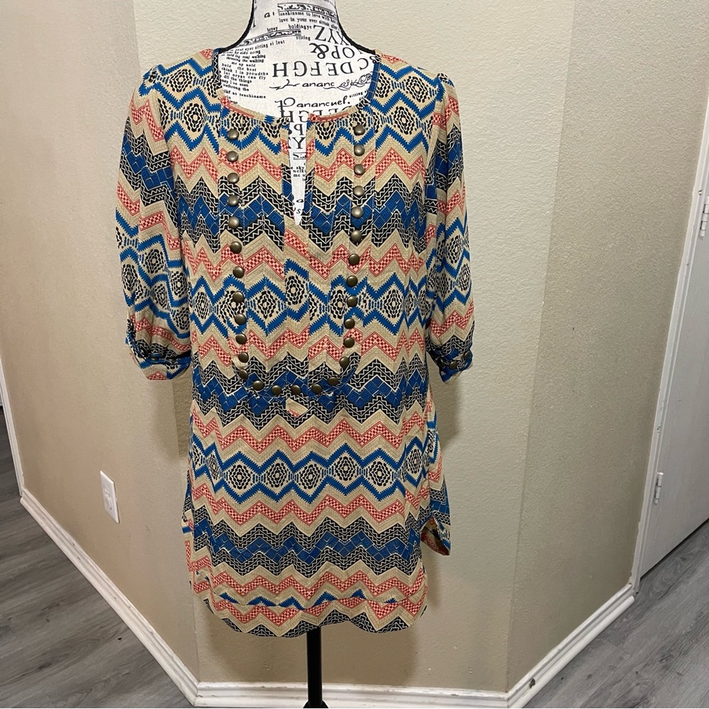 Angie Multicolor‎ Chevron Tunic Top